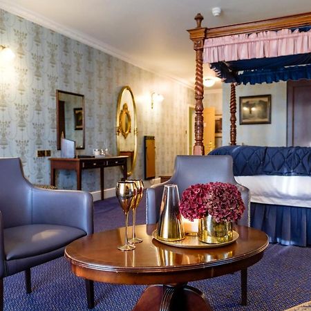 The Gretna Chase Hotel ภายนอก รูปภาพ