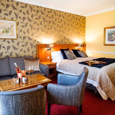 The Gretna Chase Hotel ภายนอก รูปภาพ