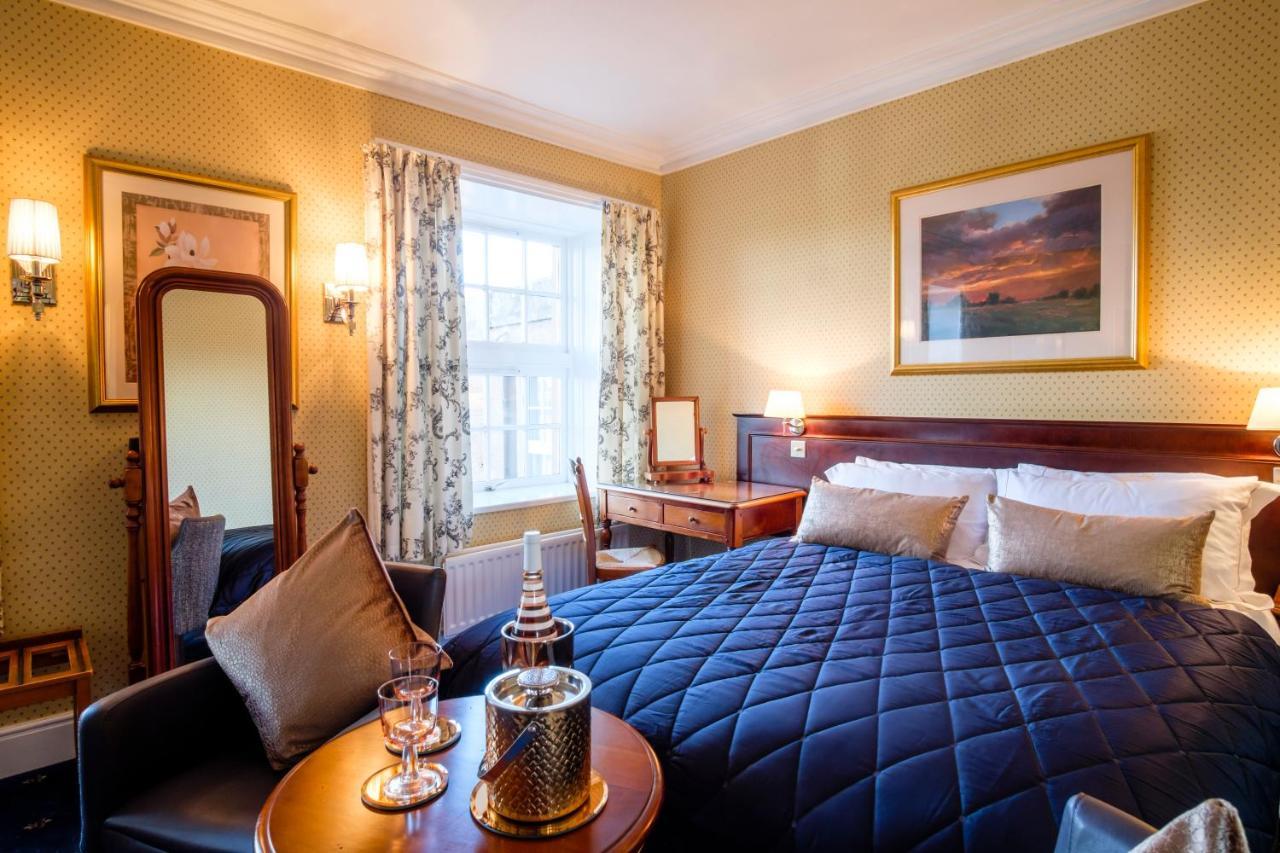 The Gretna Chase Hotel ภายนอก รูปภาพ